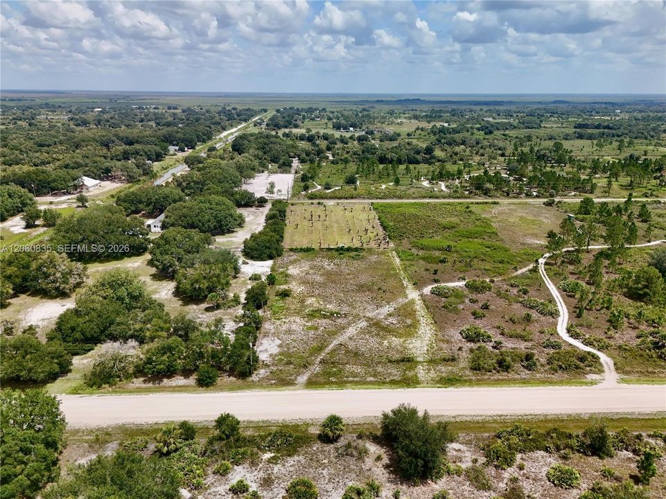 На продажу: $55,000 (1.25 acres)