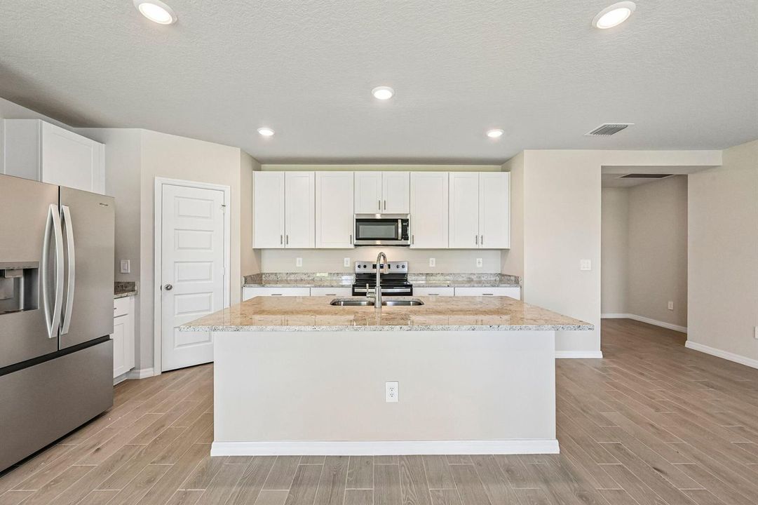 5437 Hampton Park Cir Vero Beach FL (10)