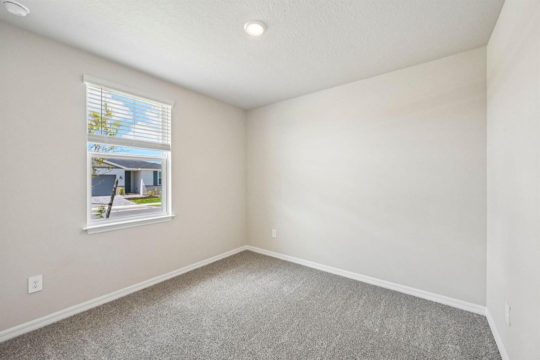 5437 Hampton Park Cir Vero Beach FL (14)