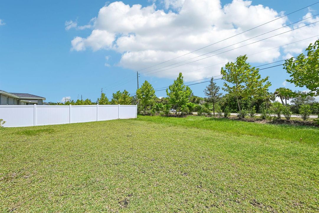 5437 Hampton Park Cir Vero Beach FL (29)