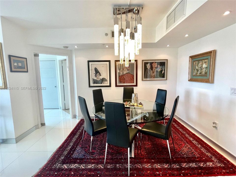 19400 dining room10