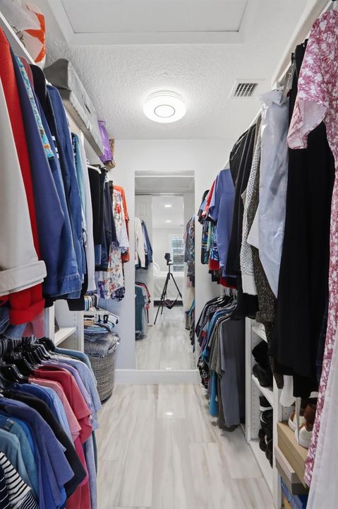 28_26. primary closet