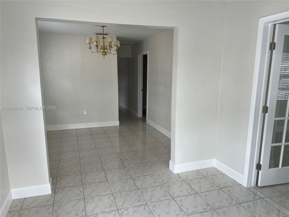 В аренду: $3,500 (3 спален, 1 ванн, 1486 Квадратных фут)