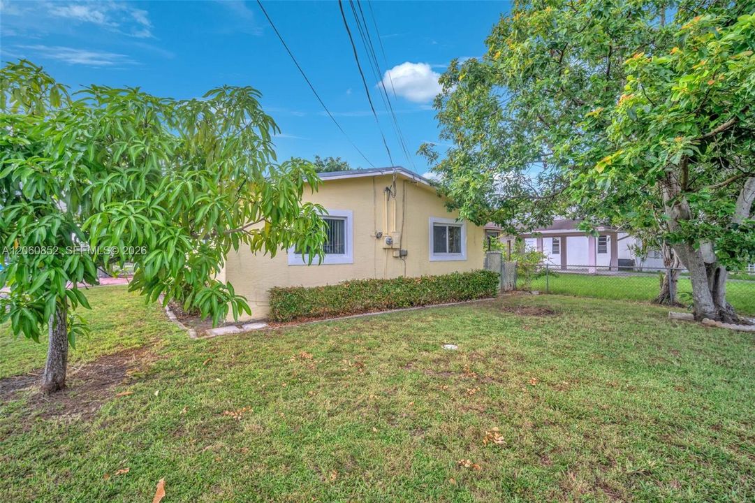 En Venta: $525,000 (3 camas, 2 baños, 1482 Pies cuadrados)