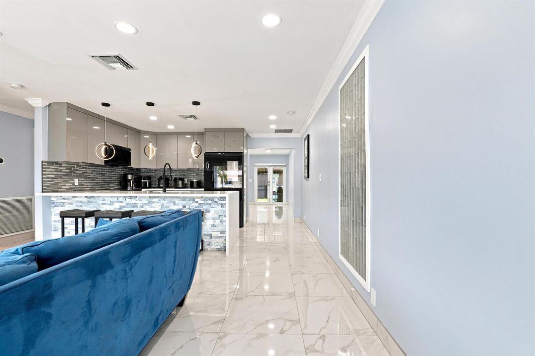 2331_SW_50th_Terrace_Fort_Lauderdale_FL_