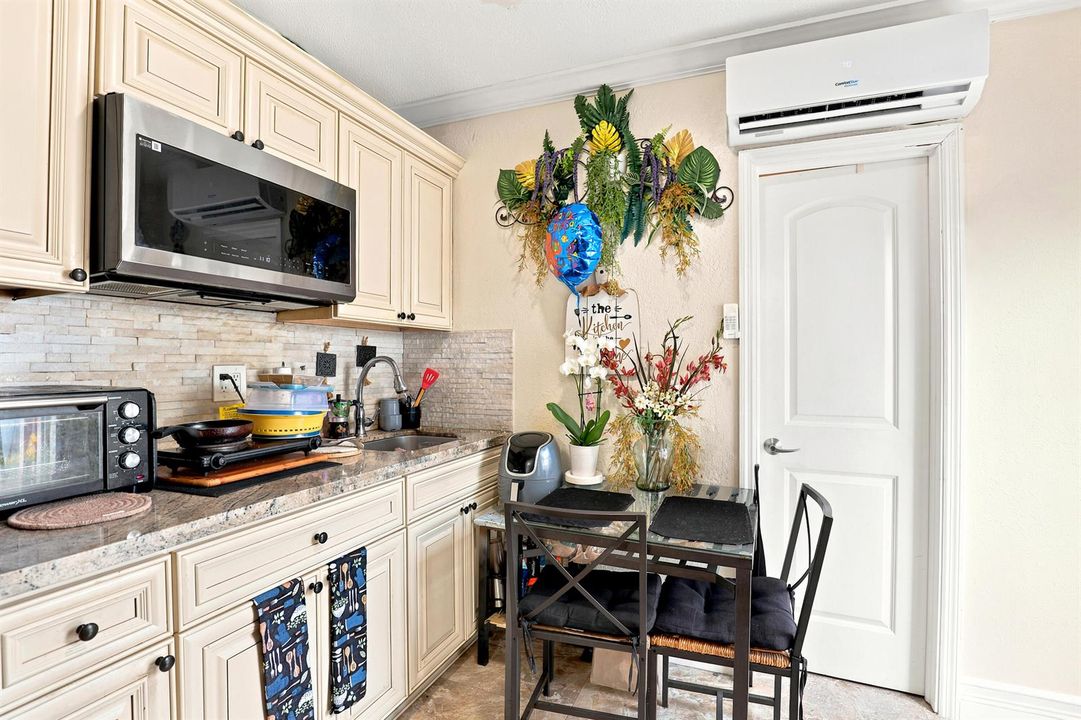 2331_SW_50th_Terrace_Fort_Lauderdale_FL_