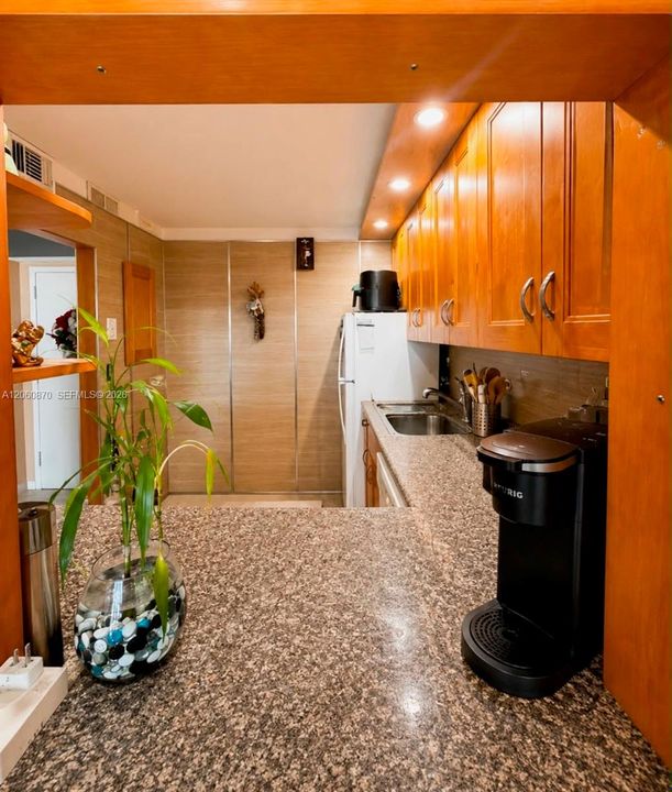 En Venta: $175,000 (1 camas, 1 baños, 915 Pies cuadrados)