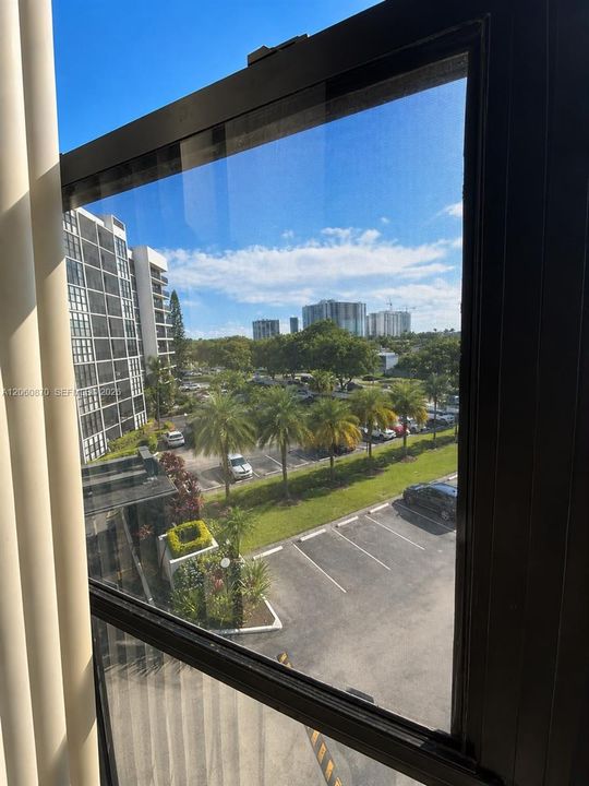 En Venta: $175,000 (1 camas, 1 baños, 915 Pies cuadrados)