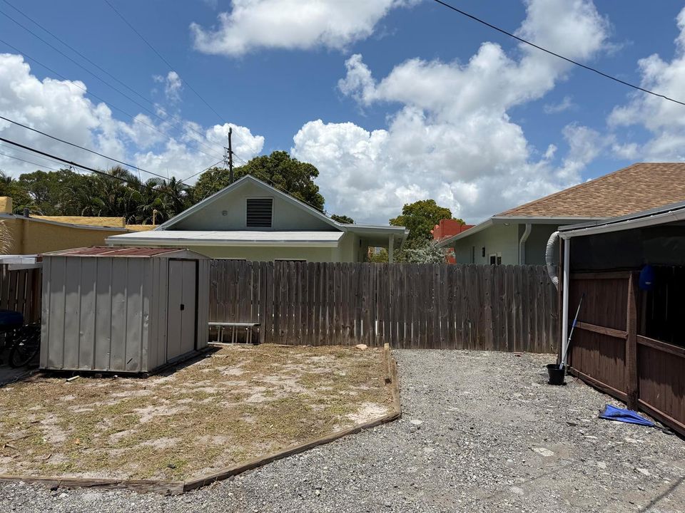 Patio shed