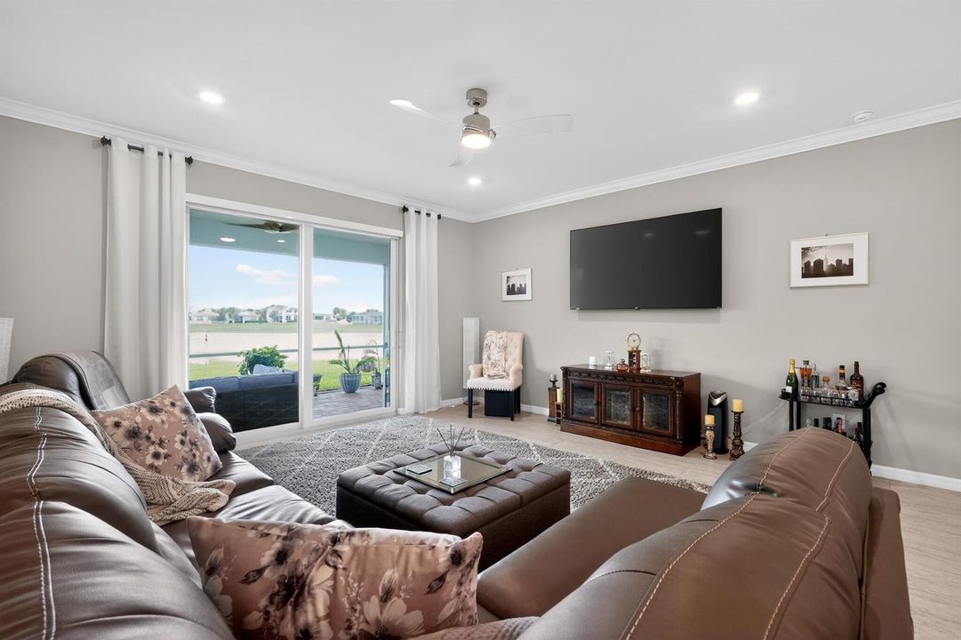 14_10430_SW_Captiva_Dr-Living_room-2726