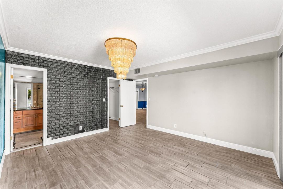 015-3031Northeast51stStreet-106W-FortLau