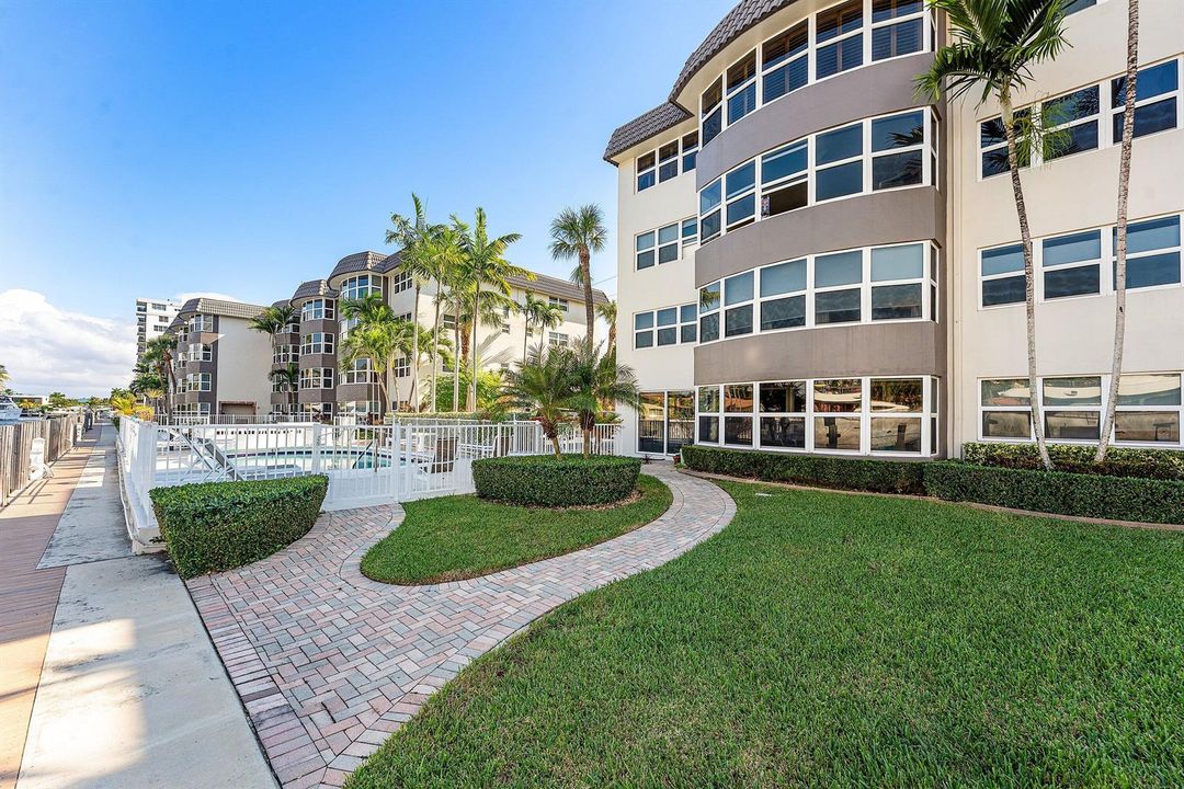 028-3031Northeast51stStreet-106W-FortLau