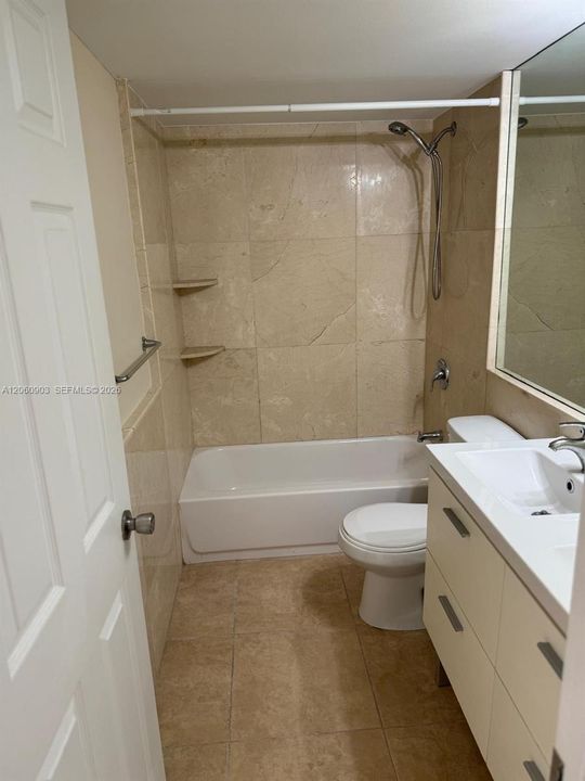 В аренду: $2,250 (2 спален, 2 ванн, 1095 Квадратных фут)