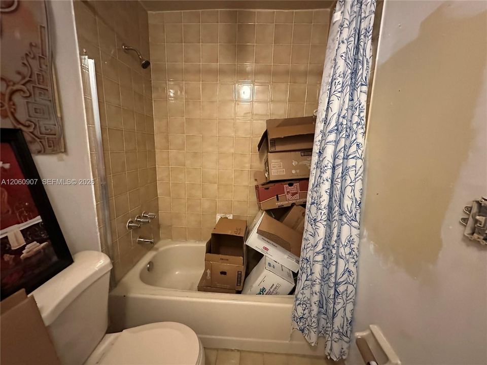 En Venta: $198,888 (2 camas, 2 baños, 856 Pies cuadrados)