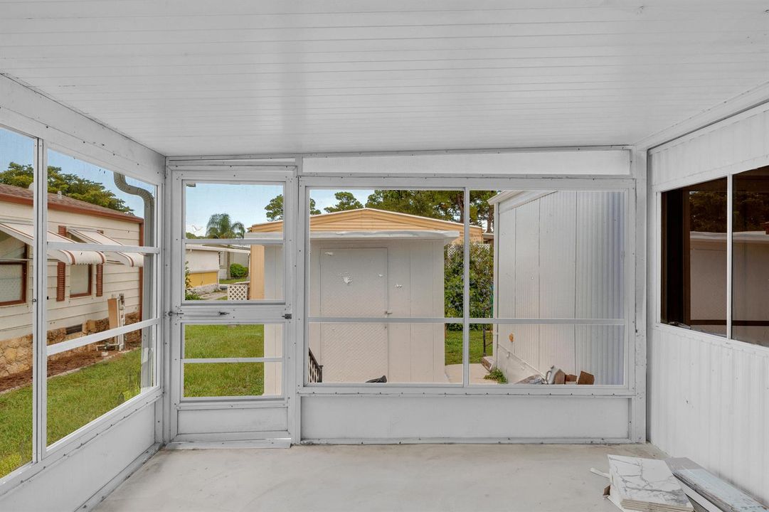 22 Covered Porch (2)