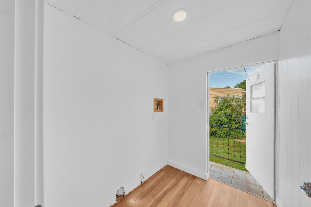 12 Laundry Room