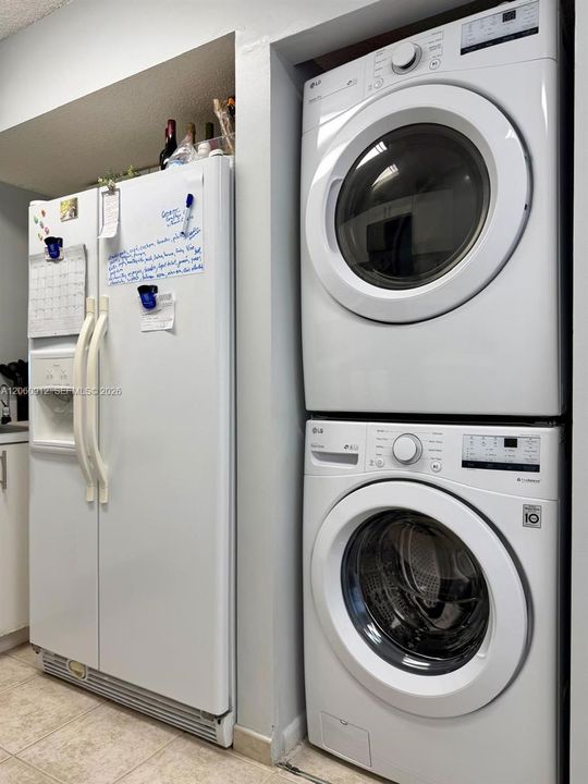 В аренду: $3,250 (3 спален, 2 ванн, 1110 Квадратных фут)
