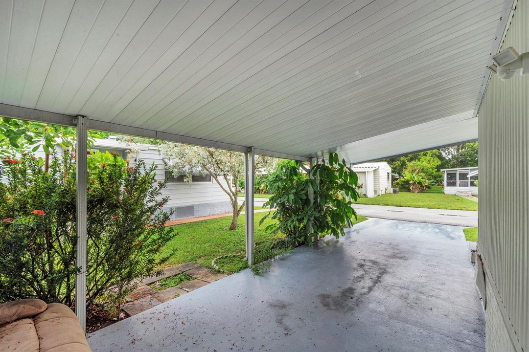 23 Carport (1)