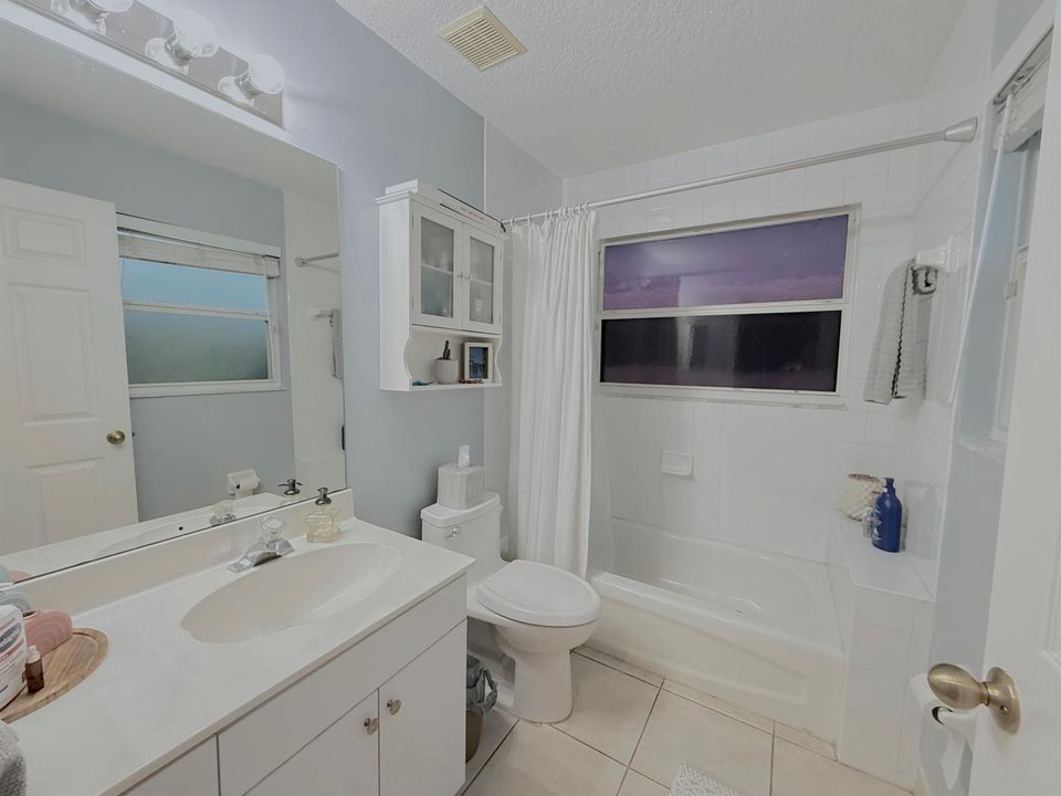 guestbath1