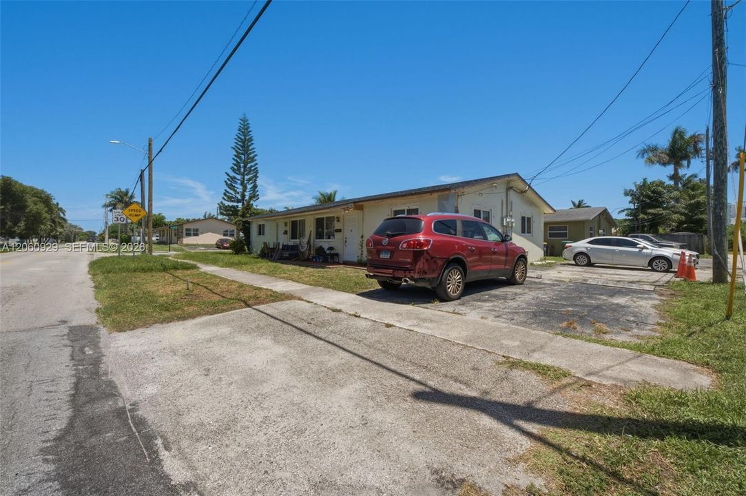 For Sale: $649,000 (0 beds, 0 baths, 1674 Square Feet)