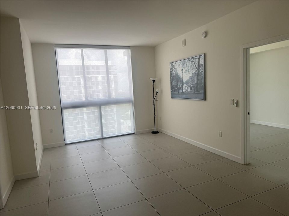В аренду: $4,000 (2 спален, 2 ванн, 1106 Квадратных фут)