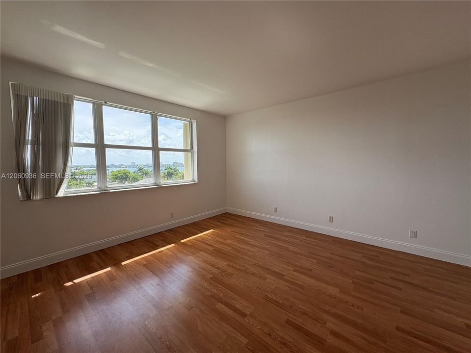 В аренду: $5,800 (3 спален, 2 ванн, 1840 Квадратных фут)