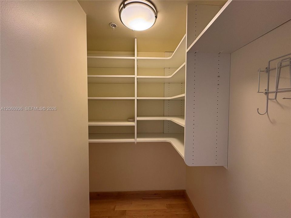 В аренду: $5,800 (3 спален, 2 ванн, 1840 Квадратных фут)