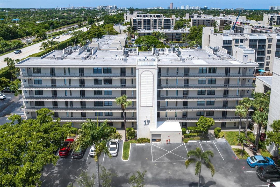 022-17RoyalPalmWay-606-BocaRaton-FL-3343