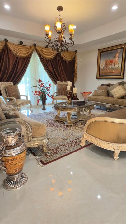En Venta: $1,500,000 (4 camas, 3 baños, 3246 Pies cuadrados)