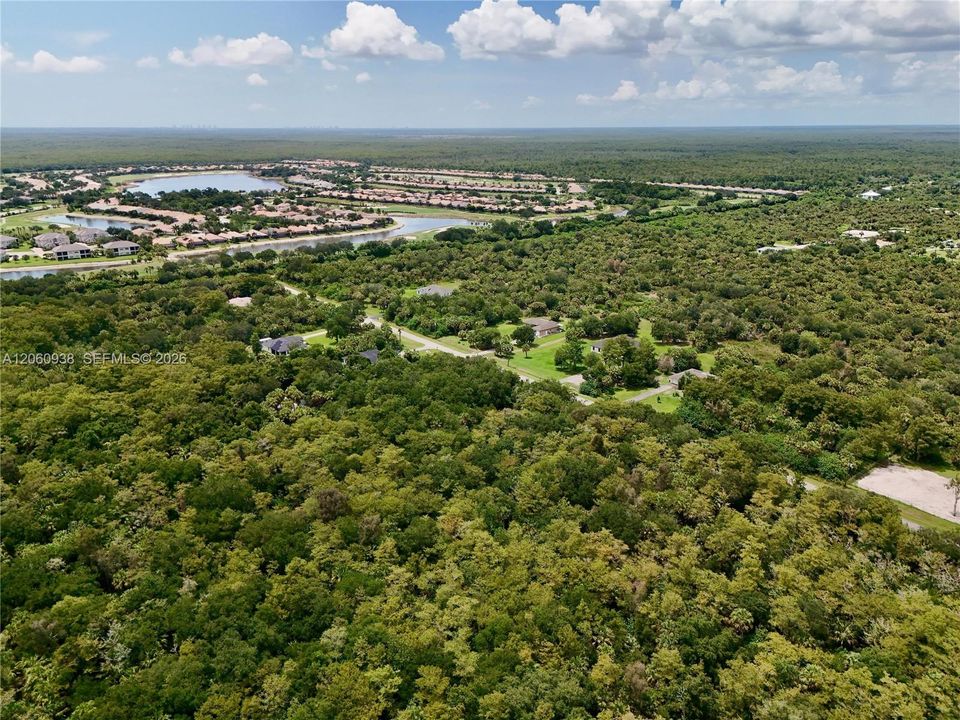 En Venta: $110,000 (1.14 acres)