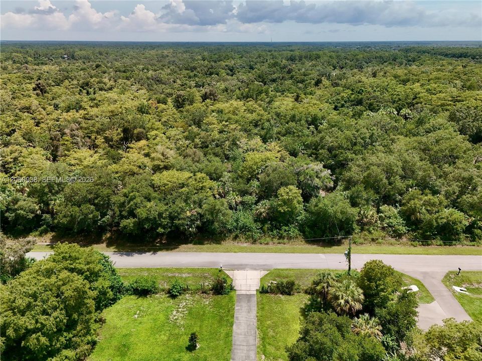 En Venta: $110,000 (1.14 acres)