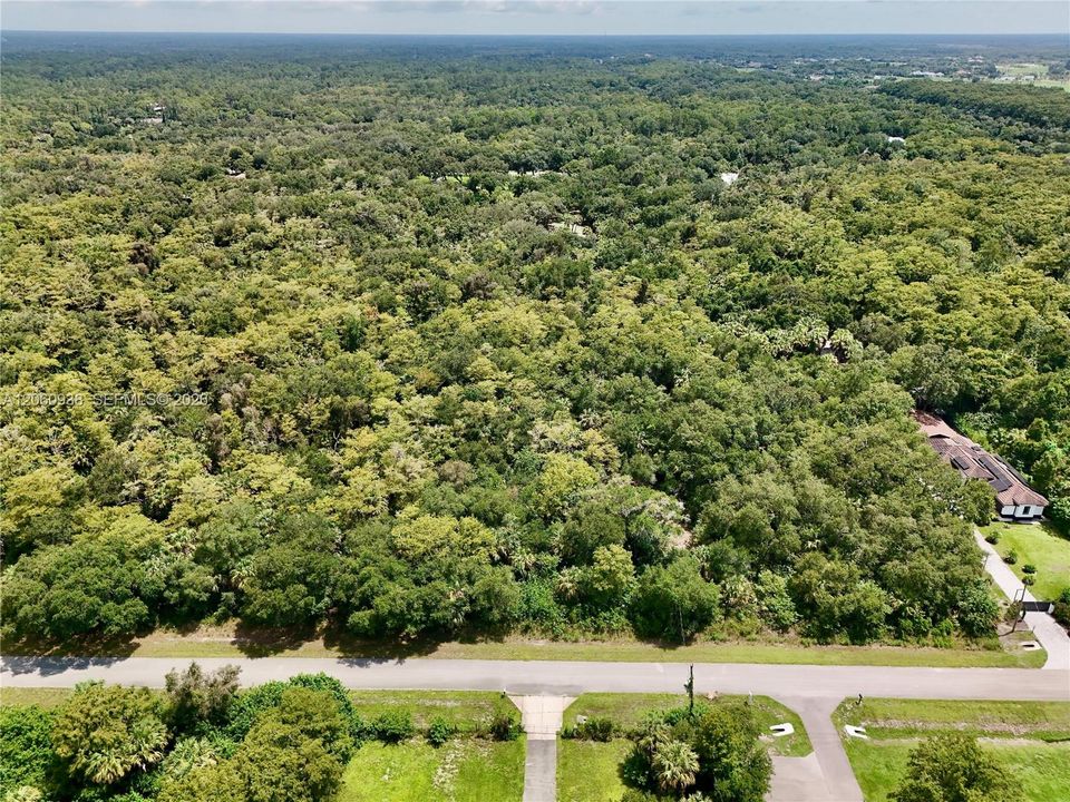 En Venta: $110,000 (1.14 acres)