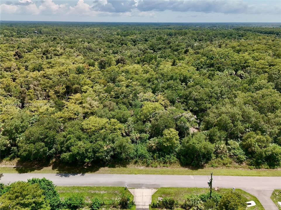 En Venta: $110,000 (1.14 acres)
