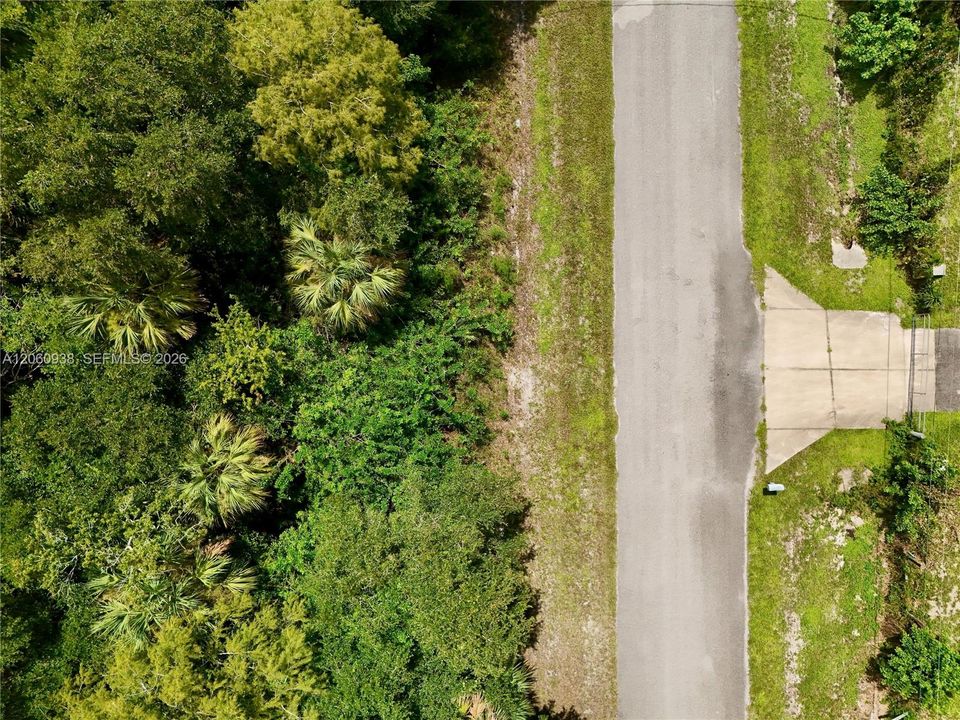 En Venta: $110,000 (1.14 acres)