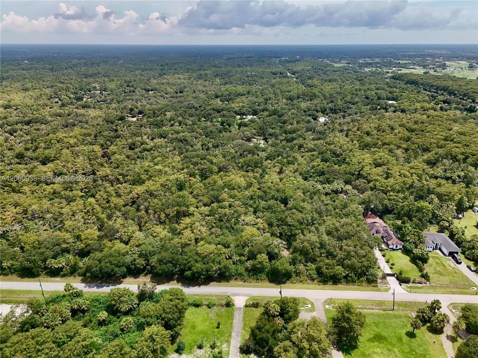 En Venta: $110,000 (1.14 acres)