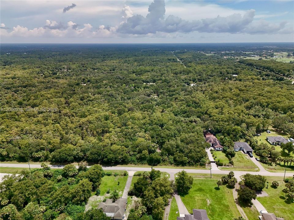 En Venta: $110,000 (1.14 acres)
