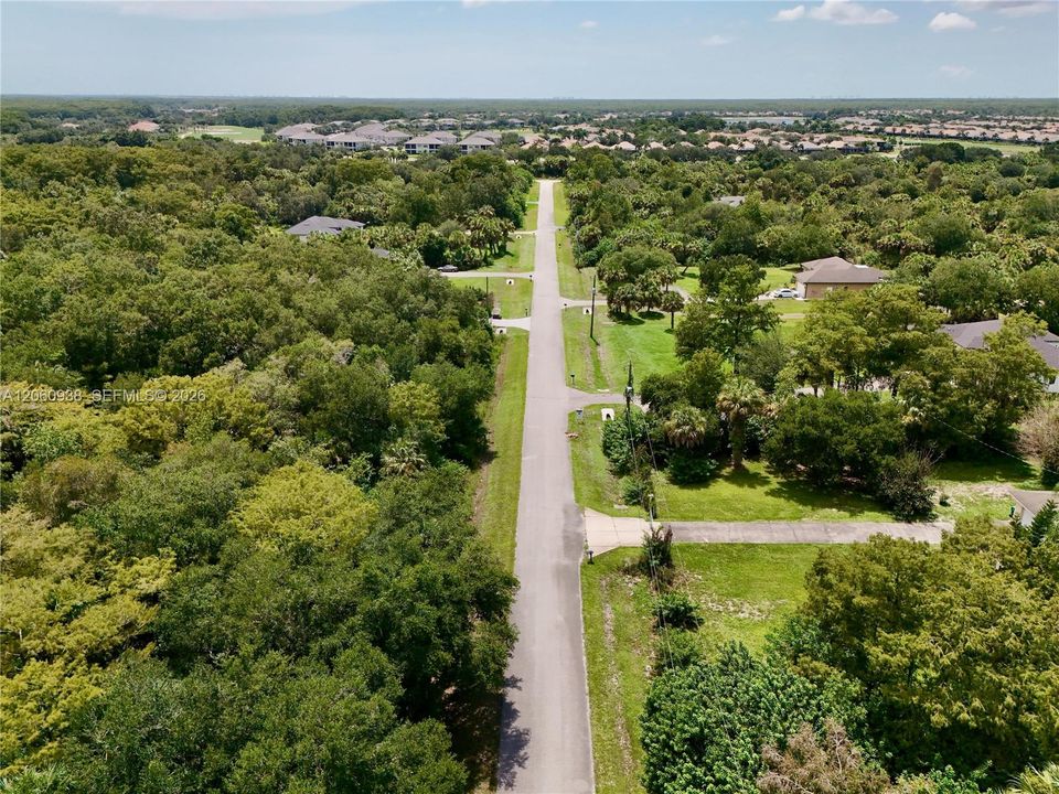 En Venta: $110,000 (1.14 acres)