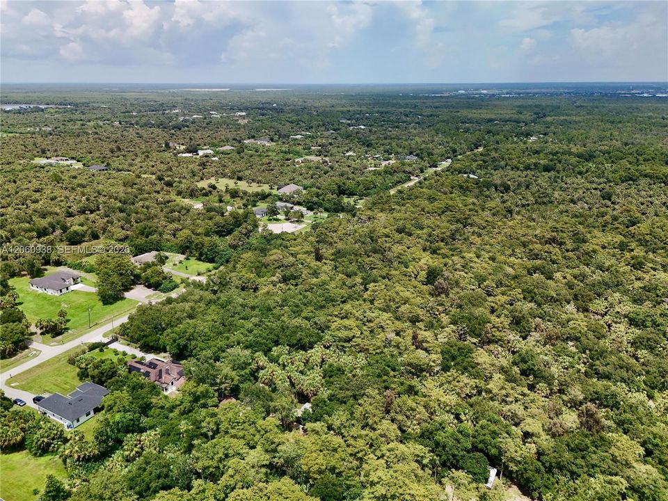 En Venta: $110,000 (1.14 acres)