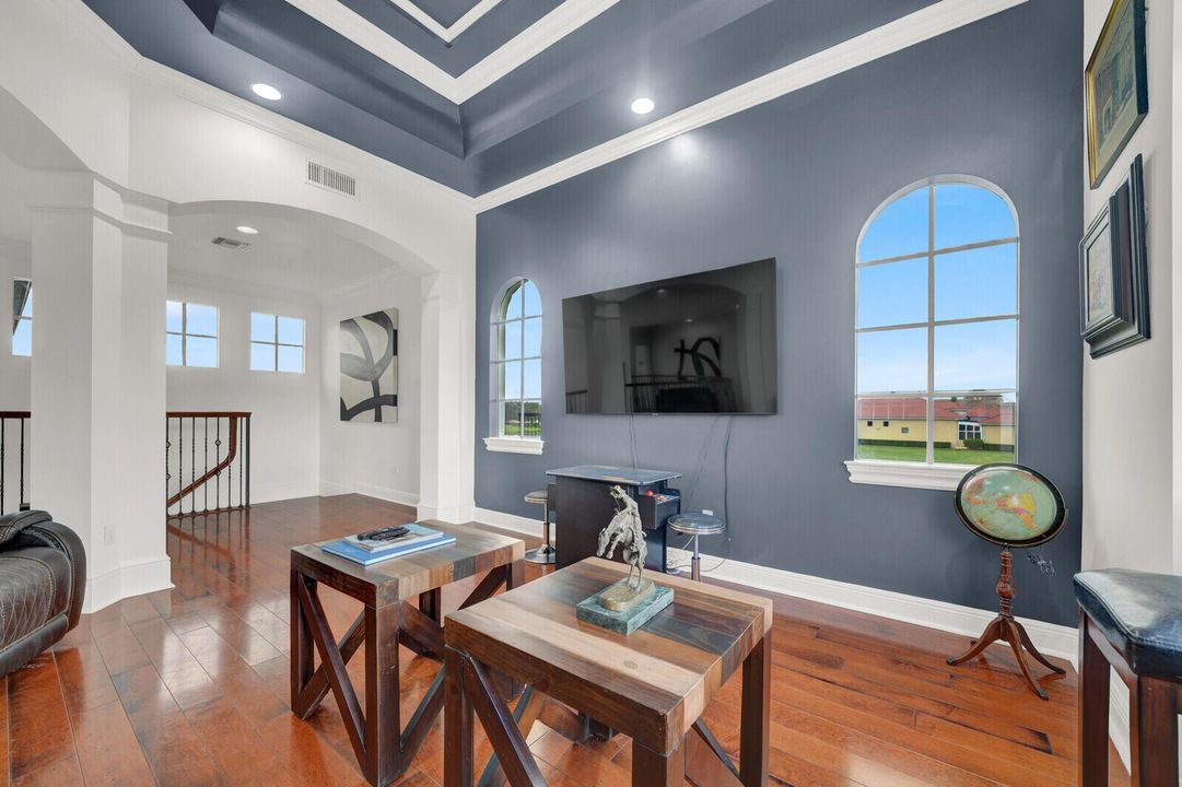 Upstairs Lounge