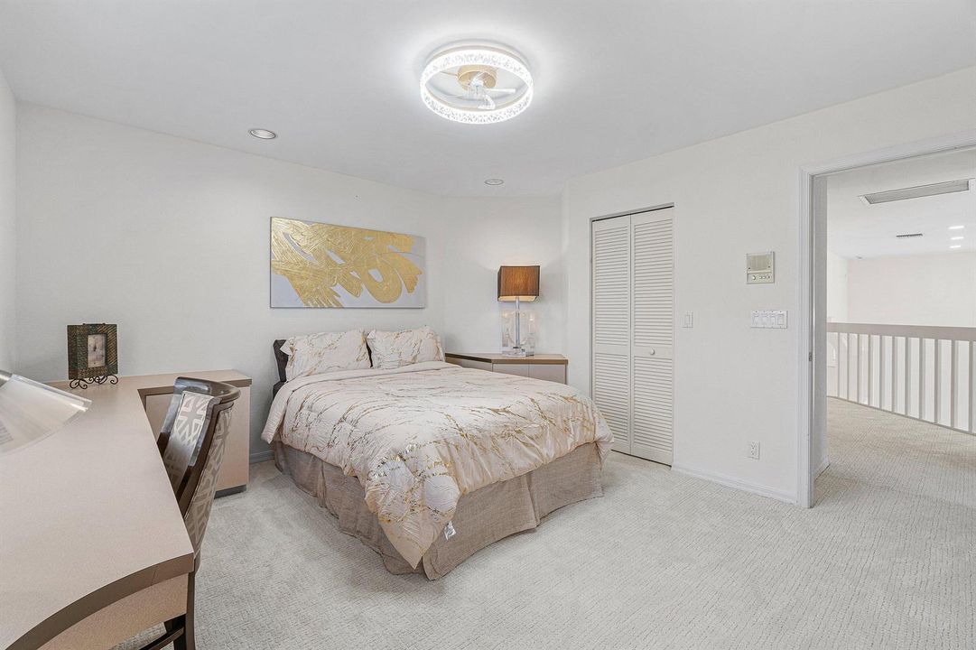 2nd Bedroom
