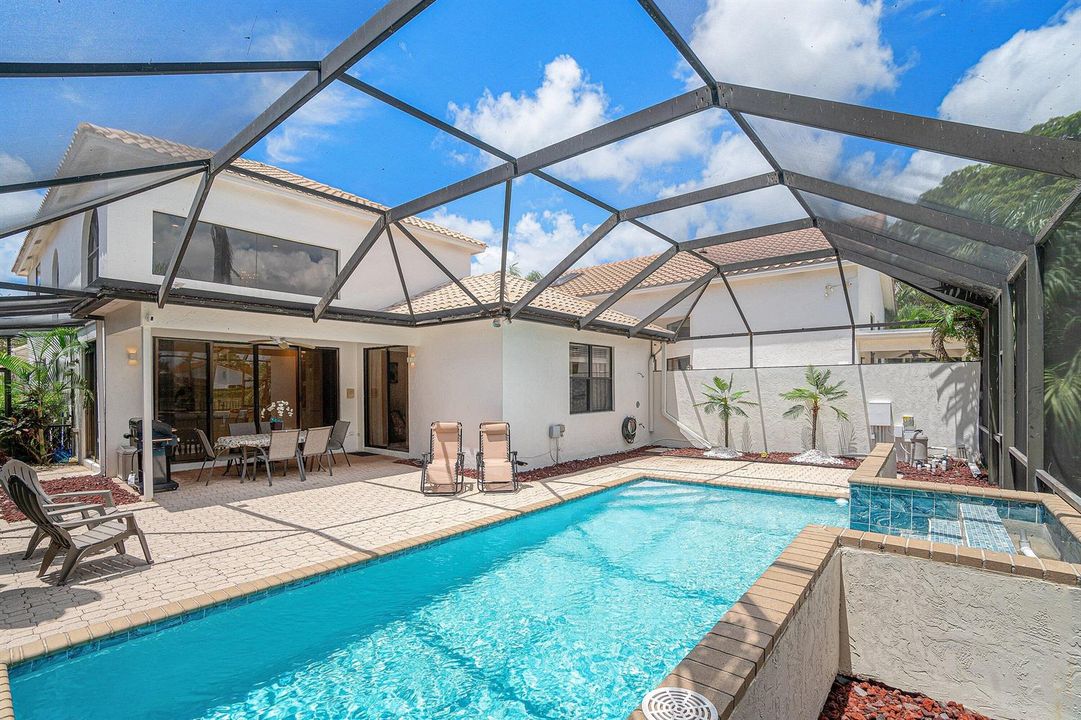 Pool / Screen Patio