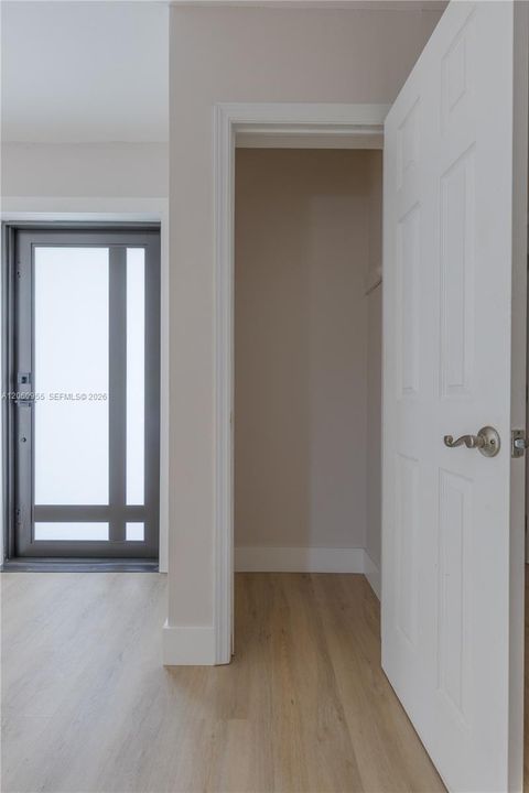 В аренду: $4,900 (3 спален, 2 ванн, 1790 Квадратных фут)