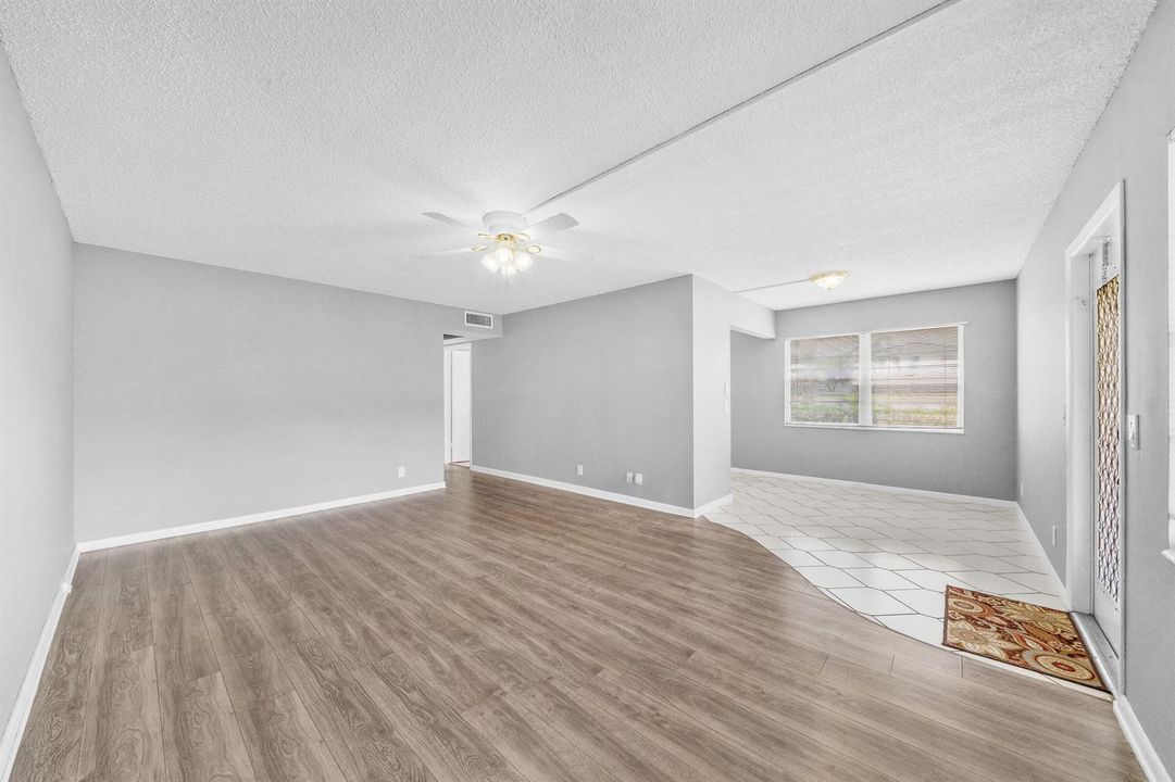 4 Living Area (1)