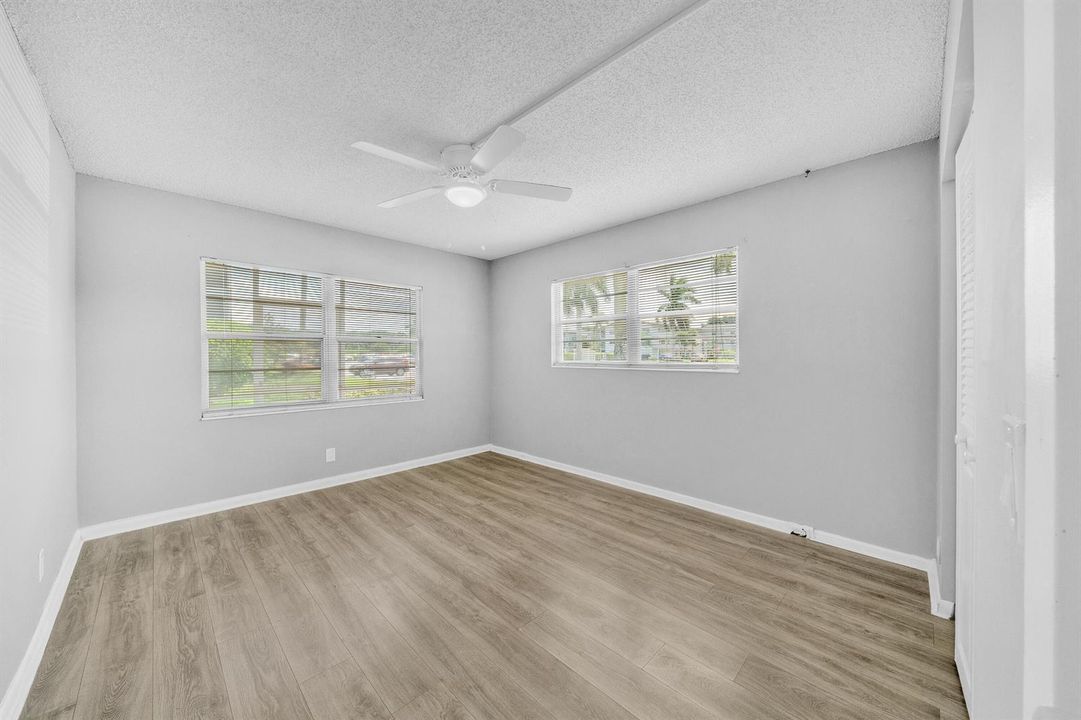 6 Guest Bedroom A (1)