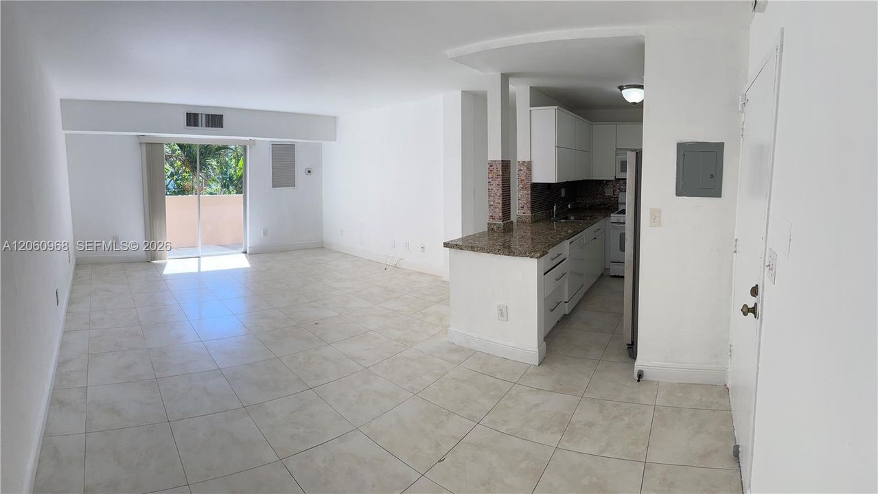 En Renta: $2,350 (1 camas, 1 baños, 713 Pies cuadrados)