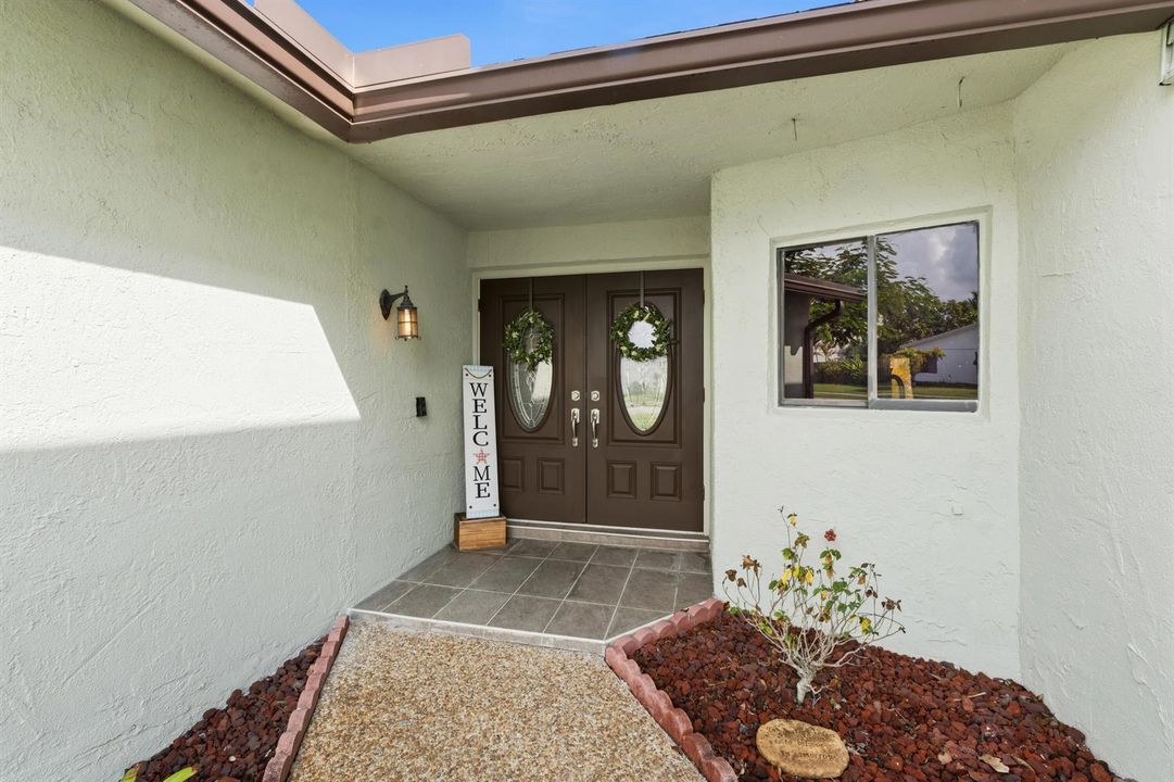 9437 NW 46th Ct_007