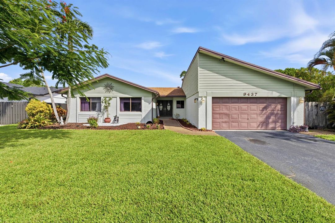 9437 NW 46th Ct_002