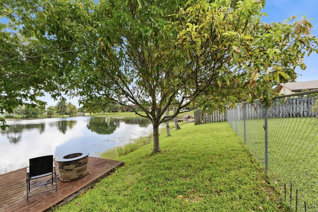 9437 NW 46th Ct_040