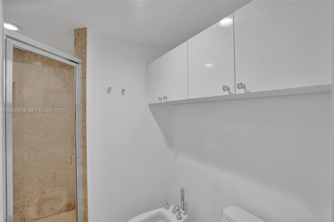 В аренду: $6,900 (2 спален, 2 ванн, 1380 Квадратных фут)
