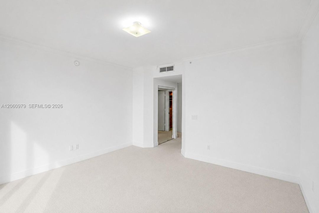 В аренду: $6,900 (2 спален, 2 ванн, 1380 Квадратных фут)